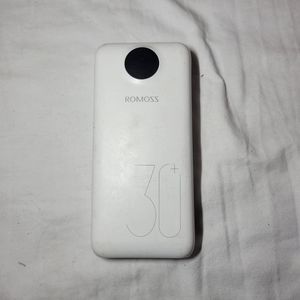 Romozz 30+ Phone Charger